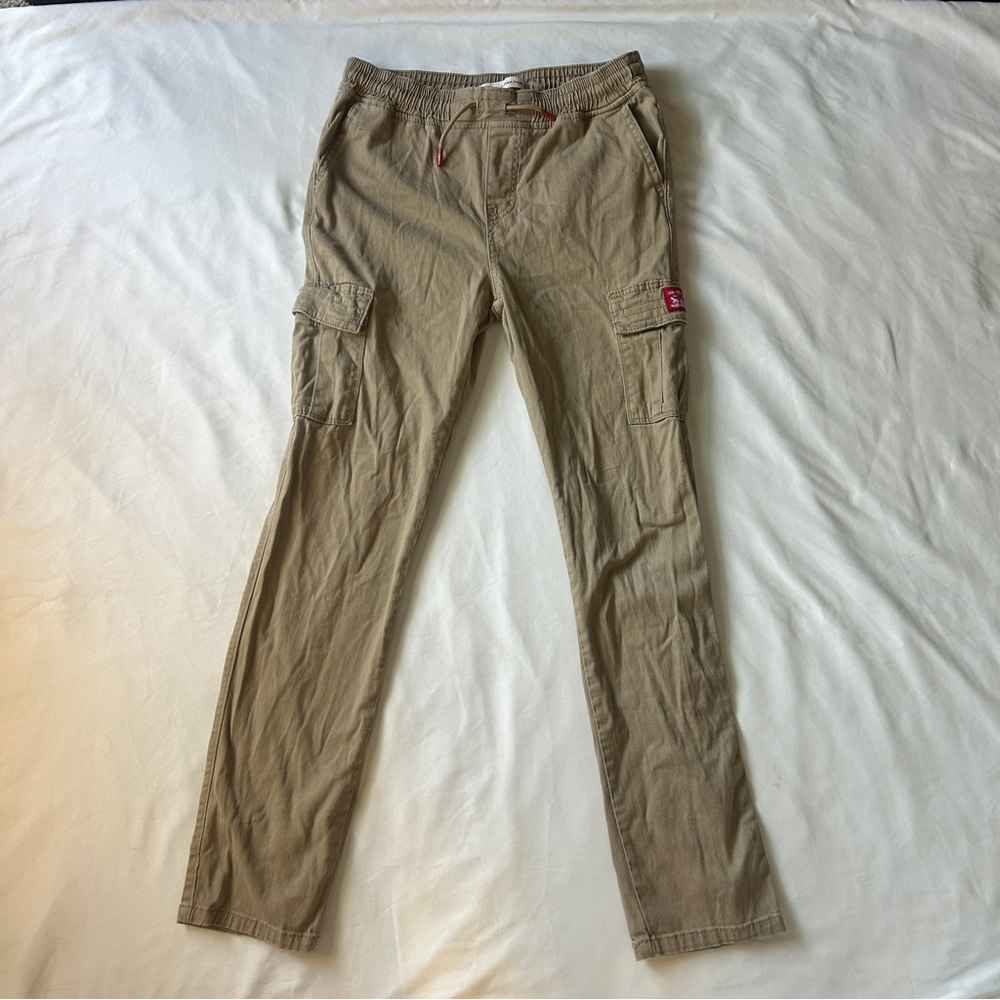 Levi’s big kids tan khaki cargo pants
